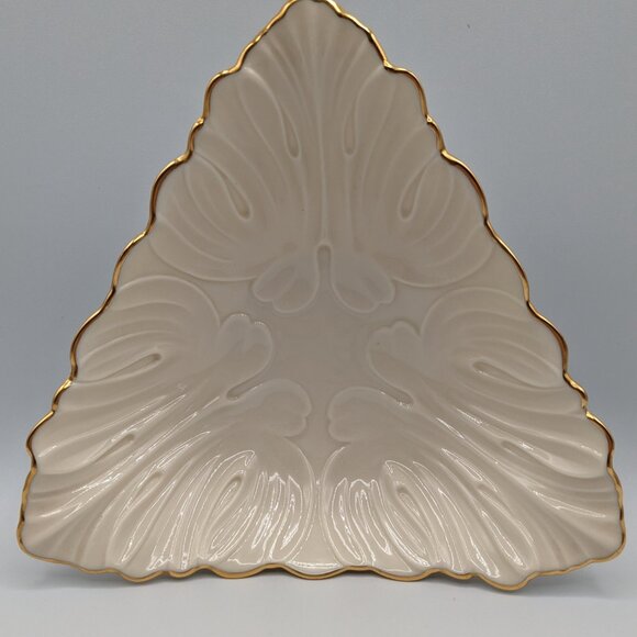 Lenox Vintage Triangle Dish with 24K Gold Trim - Picture 2 of 10